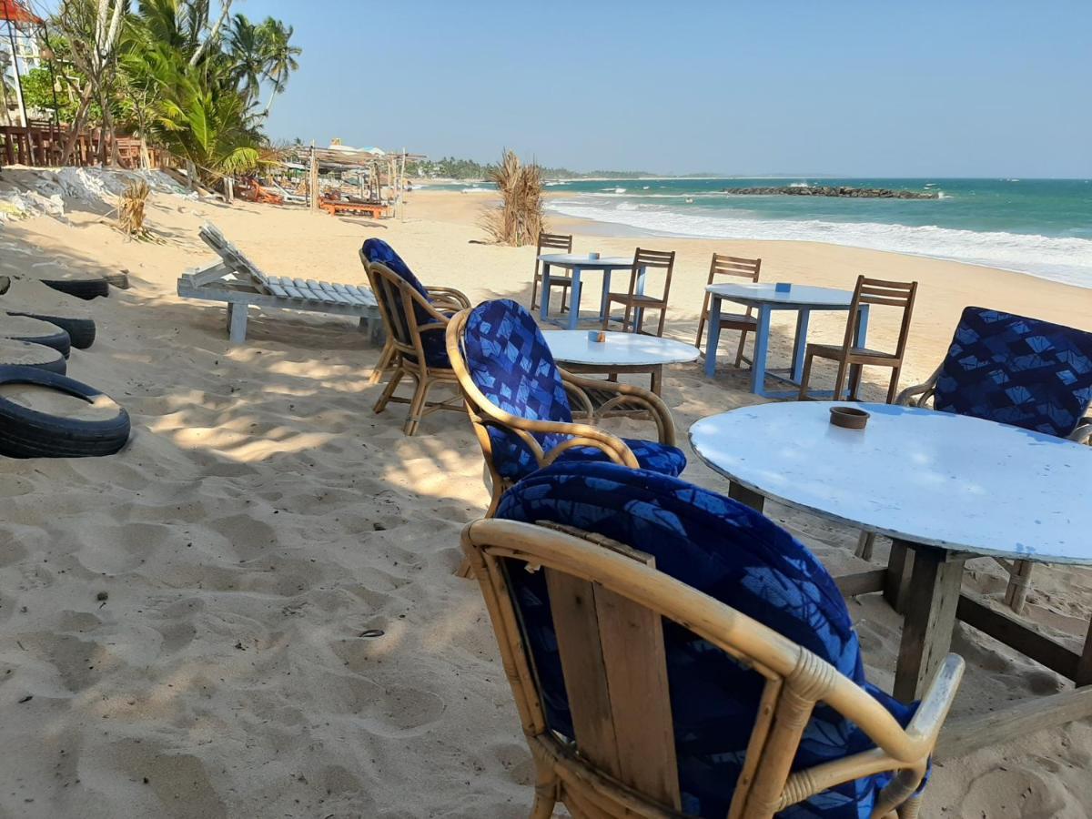 Lobster Beach Otel Tangalle Dış mekan fotoğraf